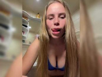 LolaSexxx — Bongacams recorded stream screenshot (07 Nov 2025)