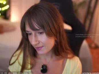 yours_anastasia — Chaturbate recorded stream screenshot (07 Nov 2025)