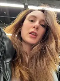 Dina_Tease — Stripchat recorded stream image, 08.11.2025 13:10