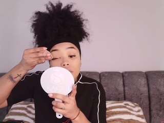 bss-naia — Camsoda recorded stream screenshot (08 Nov 2025)