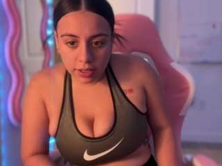 melztube — Camsoda recorded stream image, 09.11.2025 02:50
