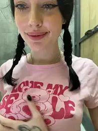 Melissa_crazy — Stripchat recorded stream screenshot (09 Nov 2025)