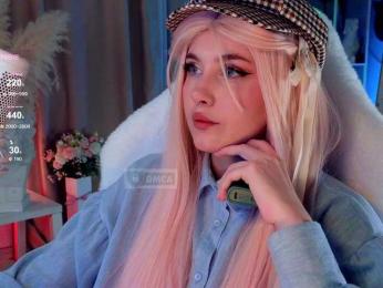 HoneyCherry — Bongacams recorded stream image, 09.11.2025 17:10