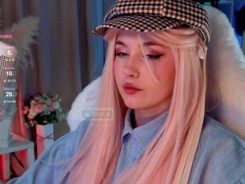 HoneyCherry — Bongacams recorded stream image, 09.11.2025 17:10