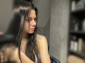 Taanni — Bongacams recorded stream screenshot (10 Nov 2025)