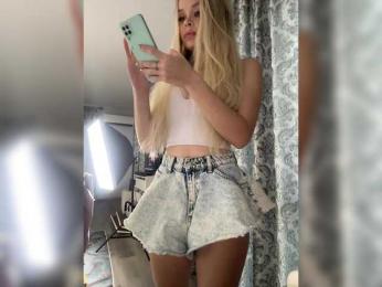 -Riviera- — Bongacams recorded stream screenshot (11 Nov 2025)