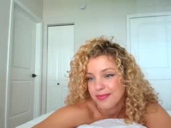 theislandgirl — Chaturbate recorded stream screenshot (23 Feb 2025)