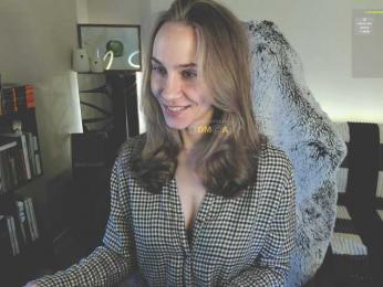 Adamova_Eva — Bongacams recorded stream image, 23.02.2025 18:50