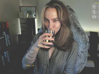 Adamova_Eva — Bongacams recorded stream image, 23.02.2025 18:50