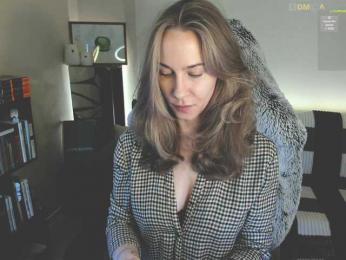 Adamova_Eva — Bongacams recorded stream image, 23.02.2025 18:50