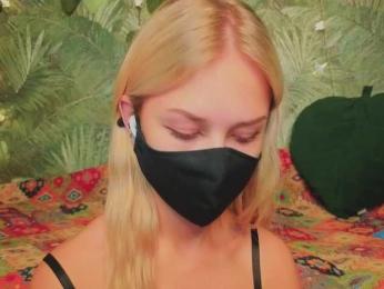 Meeeeow — Bongacams recorded stream image, 13.11.2025 20:40