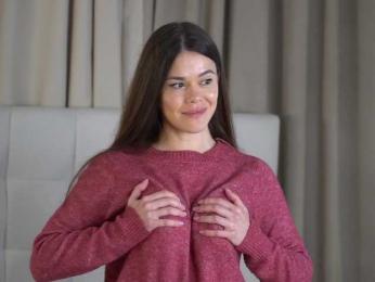 Lady_Viktoria — Bongacams recorded stream screenshot (14 Nov 2025)