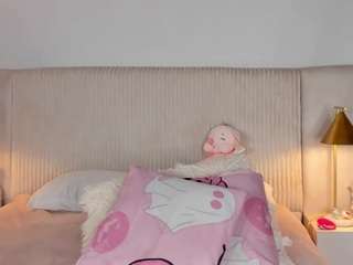 susan-zc — Camsoda recorded stream screenshot (14 Nov 2025)