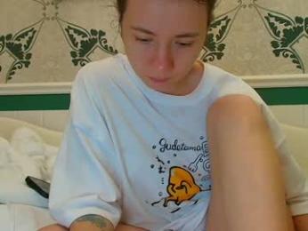 sexy_b0rsch — Chaturbate recorded stream image, 15.11.2025 09:00