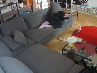 voyeurcam-julmodels-living-3 — Camsoda recorded stream image, 09.11.2025 16:20