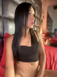 Ashly_Miller — Stripchat recorded stream image, 17.11.2025 20:00