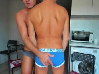 thermalsis — Chaturbate recorded stream screenshot (18 Nov 2025)