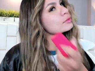 valeeriagarcia — Camsoda recorded stream image, 24.02.2025 12:30