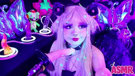 LaytonBox — Stripchat recorded stream image, 21.11.2025 13:50