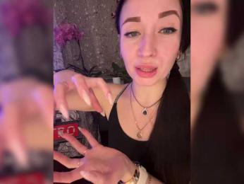 _dashulka_ — Bongacams recorded stream screenshot (22 Nov 2025)