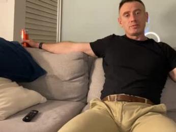 donnybasilisk — Chaturbate recorded stream screenshot (22 Nov 2025)