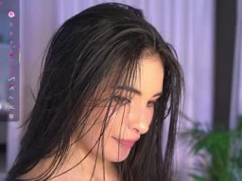 lau__1 — Chaturbate recorded stream image, 21.11.2025 23:10