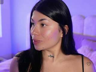 gabytorres — Camsoda recorded stream image, 23.11.2025 11:50