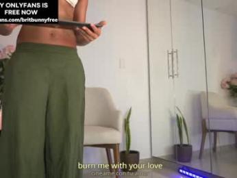 camilitasu — Chaturbate recorded stream image, 23.11.2025 23:40