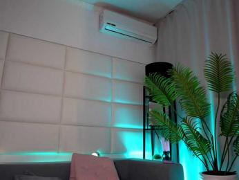 JuliaDragon — Bongacams recorded stream image, 29.11.2025 03:40