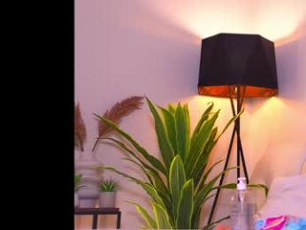 katymolly — Chaturbate recorded stream screenshot (01 Dec 2025)