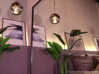 ellediane — Camsoda recorded stream screenshot (01 Dec 2025)