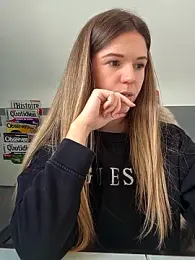 lucie_mehott — Stripchat recorded stream image, 04.12.2025 08:30