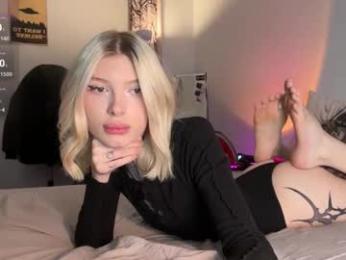hotchubently — Chaturbate recorded stream image, 04.12.2025 09:10