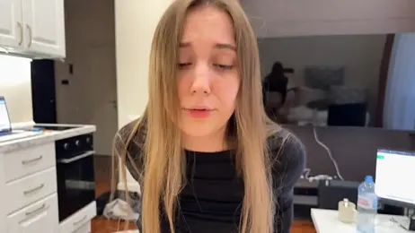 oypo — Stripchat recorded stream image, 07.12.2025 06:50