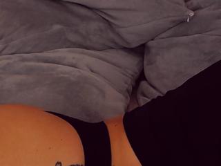 Zoe Niickels — Flirt4free recorded stream screenshot (26 Feb 2025)