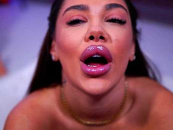 NatyDesiree — Bongacams recorded stream screenshot (08 Dec 2025)