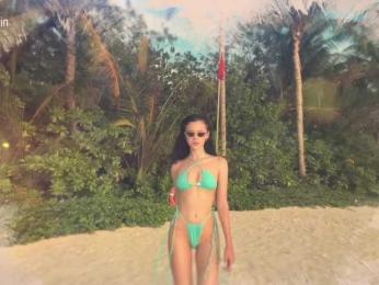 Taanni — Bongacams recorded stream screenshot (10 Dec 2025)