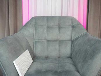 dee_zee — Bongacams recorded stream screenshot (10 Dec 2025)