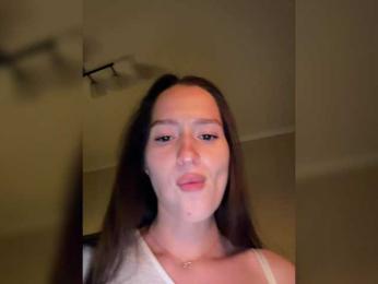 whiteTEA — Bongacams recorded stream image, 10.12.2025 19:30