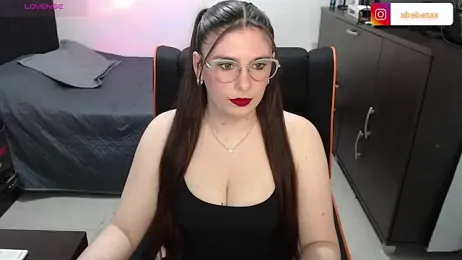 xxbbtaa — Stripchat recorded stream screenshot (11 Dec 2025)