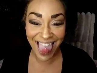lushdiamondz — Camsoda recorded stream image, 11.12.2025 13:50