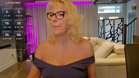 FitCougar — Stripchat recorded stream screenshot (12 Dec 2025)