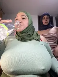 sweetmuslim01 — Stripchat recorded stream image, 12.12.2025 20:00