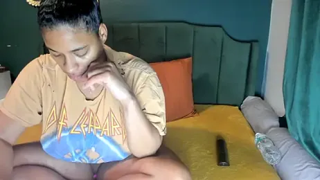 ellla_LA — Stripchat recorded stream screenshot (13 Dec 2025)