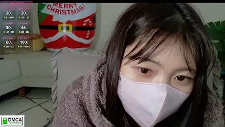 SUZU_ — Stripchat recorded stream image, 14.12.2025 00:00