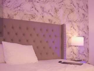 charlotte-harris — Camsoda recorded stream screenshot (14 Dec 2025)