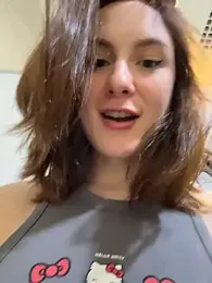Dina_Tease — Stripchat recorded stream image, 15.12.2025 12:30