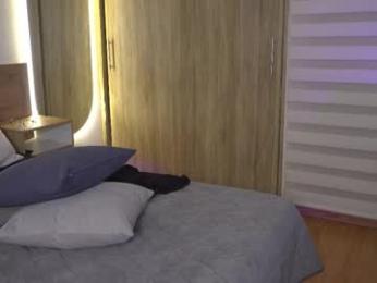 isabella_dmar — Chaturbate recorded stream image, 16.12.2025 03:50