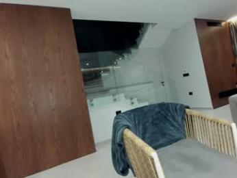 ehotlovea — Chaturbate recorded stream screenshot (16 Dec 2025)