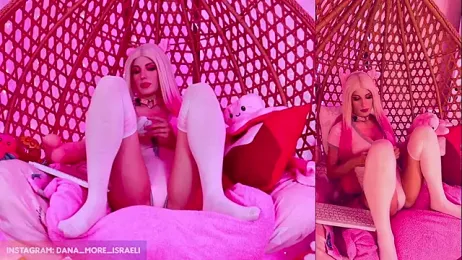 dana_more — Stripchat recorded stream image, 16.12.2025 10:00